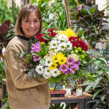 Comprar Ramo margaritas Primavera Fresca en Barcelona | FLORES DÍA DE LA MADRE