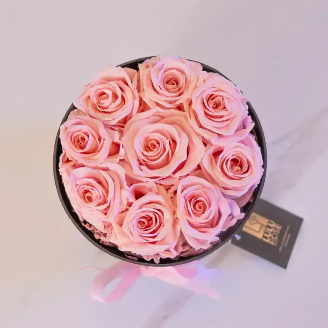 Comprar Caja de Rosas Preservadas LULU Rose en Barcelona | Flores Artificiales o Liofilizadas