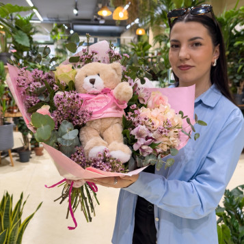 Ramo de flores para nacimiento con peluche | Regalo original para bebé