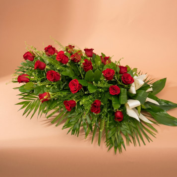 Comprar Ramo Funerario de Rosas Rojas en Barcelona | Flores para Difuntos