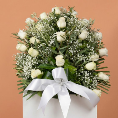 Comprar Ramo Funerario de Rosas Blancas en Barcelona | Flores para Difuntos