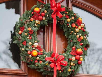 Las mejores coronas navideñas para la puerta